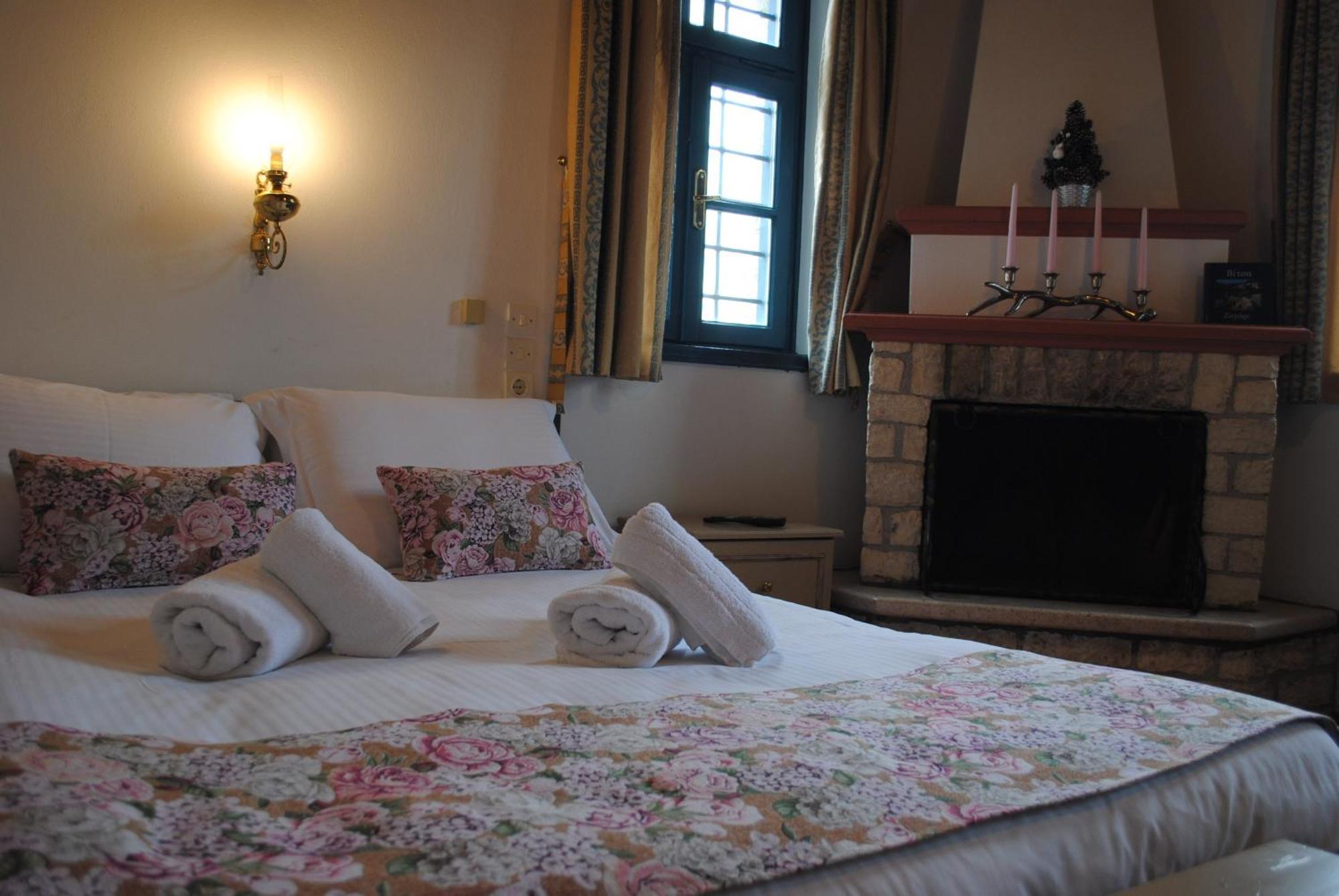 Andromachi'S Beloi Hotel Vitsa Bagian luar foto