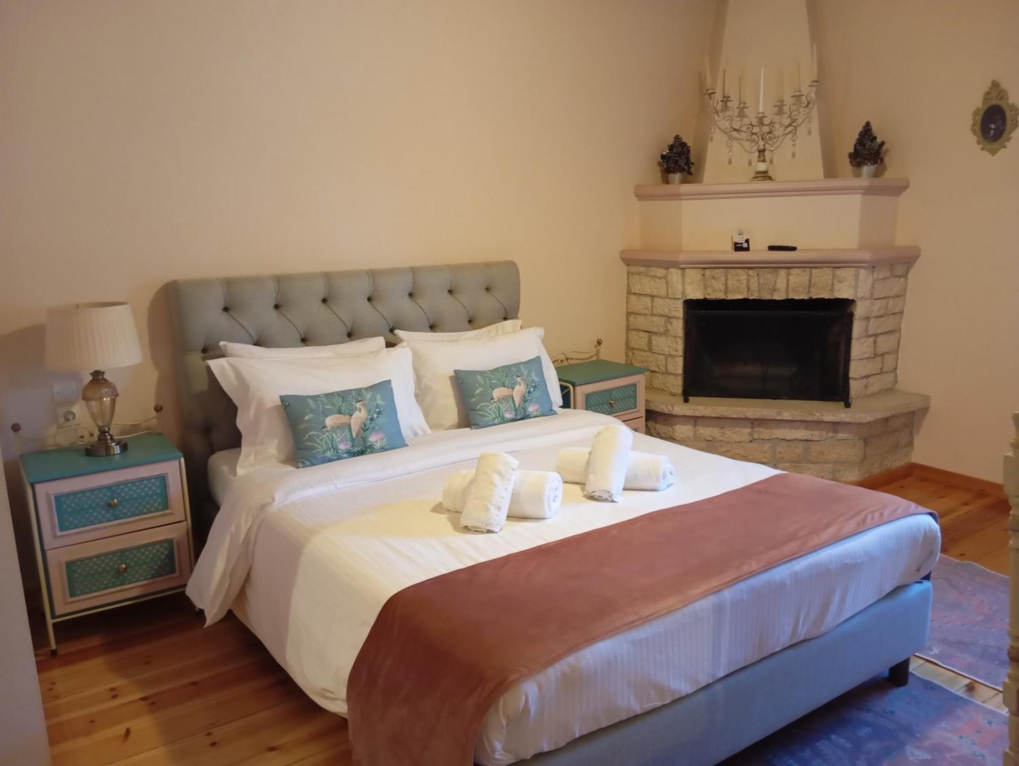 Andromachi'S Beloi Hotel Vitsa Bagian luar foto