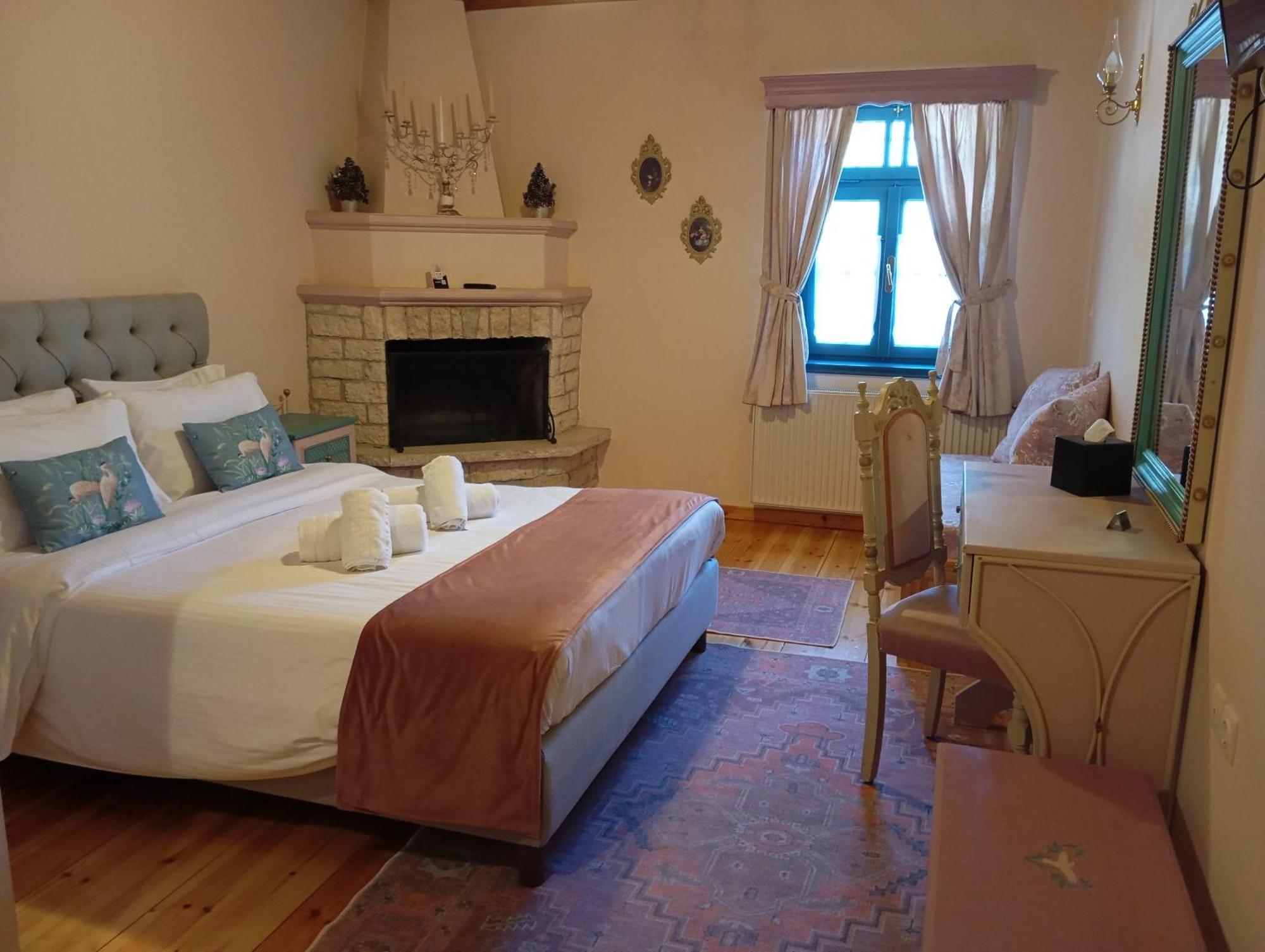 Andromachi'S Beloi Hotel Vitsa Bagian luar foto
