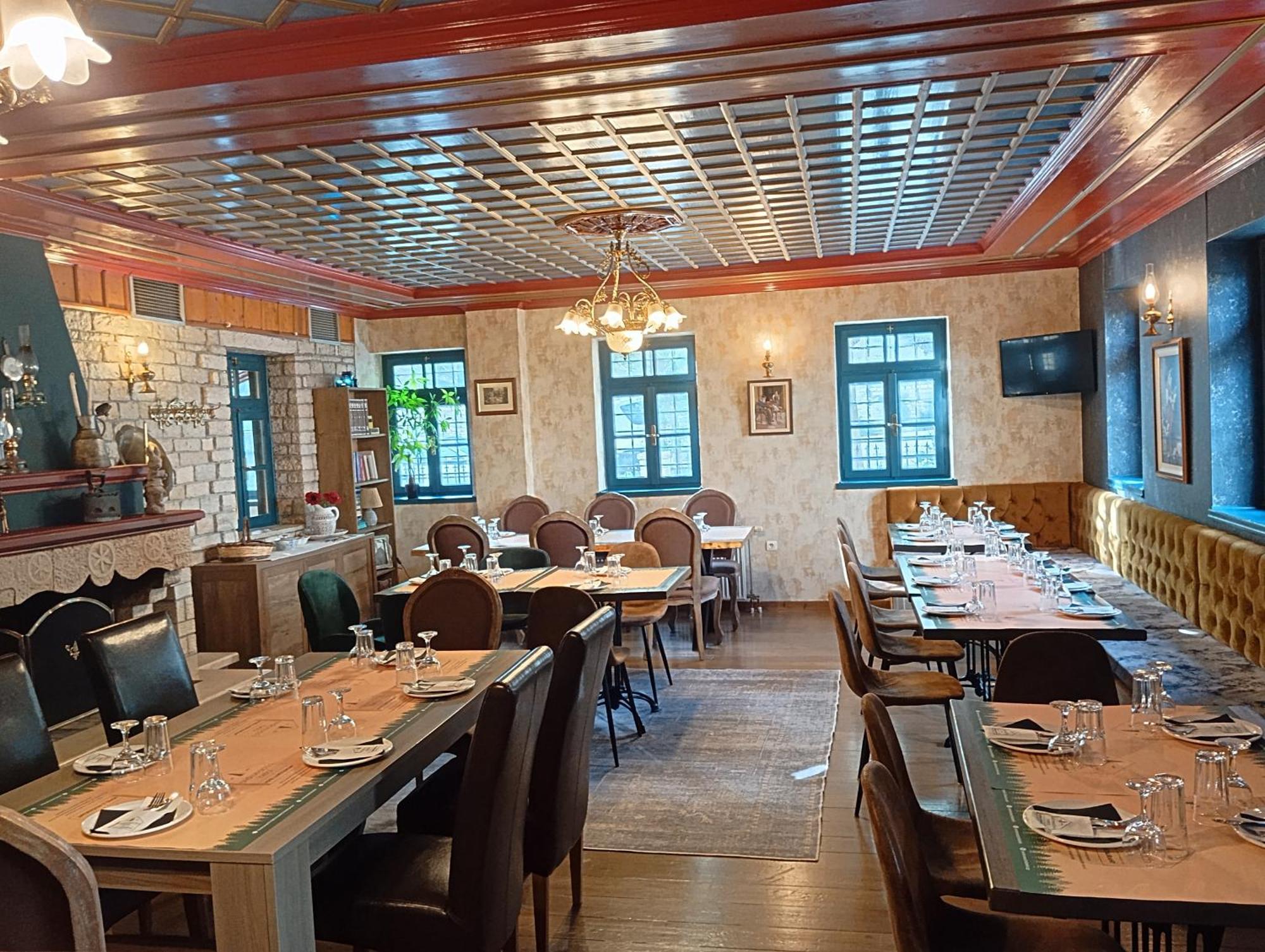 Andromachi'S Beloi Hotel Vitsa Bagian luar foto