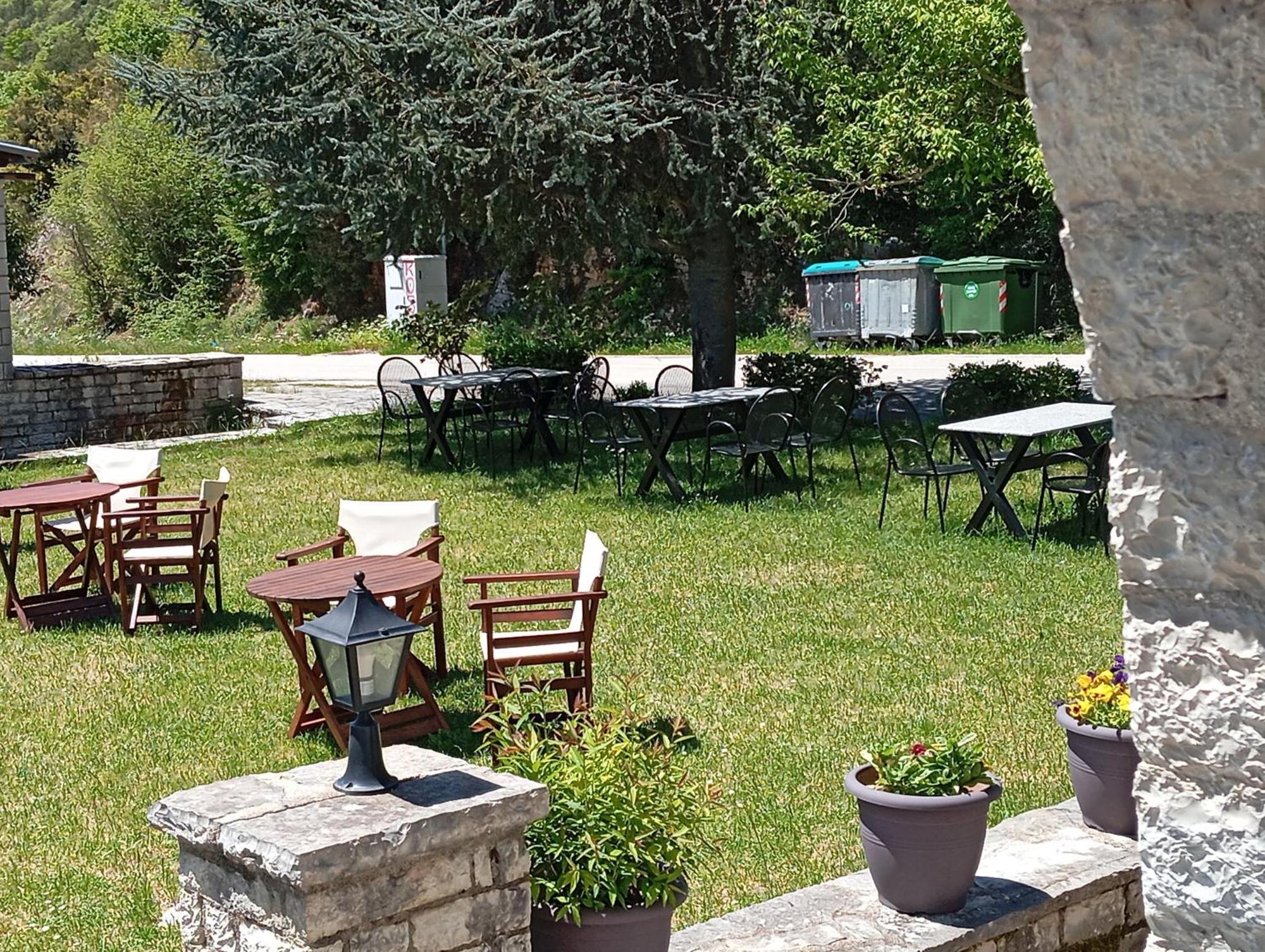 Andromachi'S Beloi Hotel Vitsa Bagian luar foto