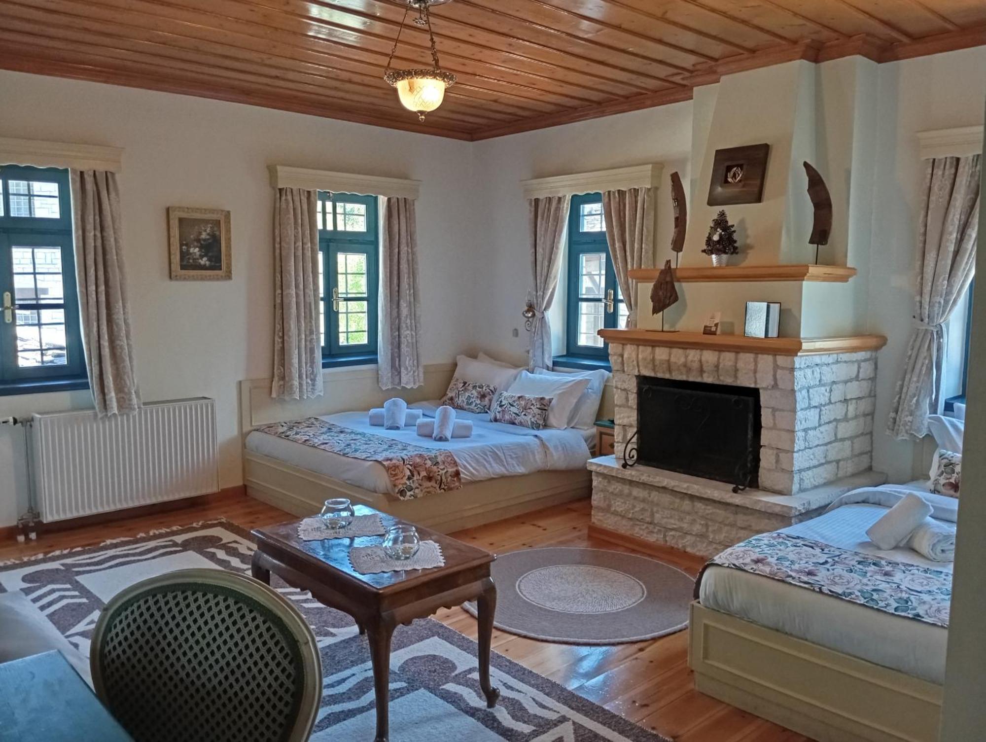 Andromachi'S Beloi Hotel Vitsa Bagian luar foto