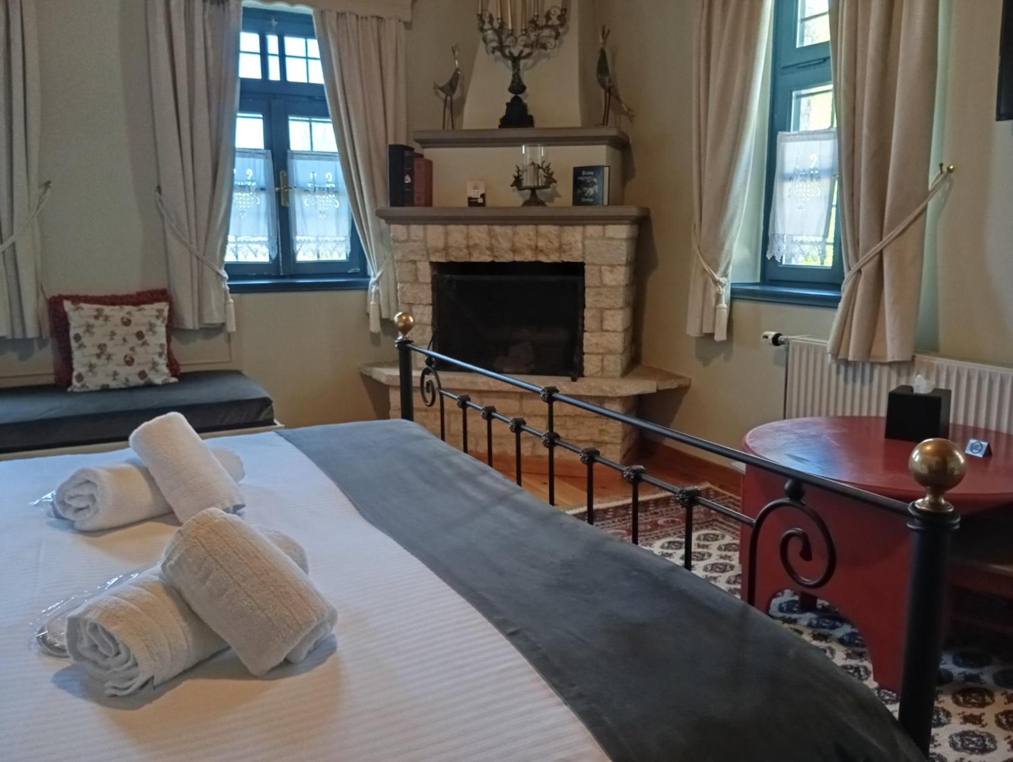 Andromachi'S Beloi Hotel Vitsa Bagian luar foto